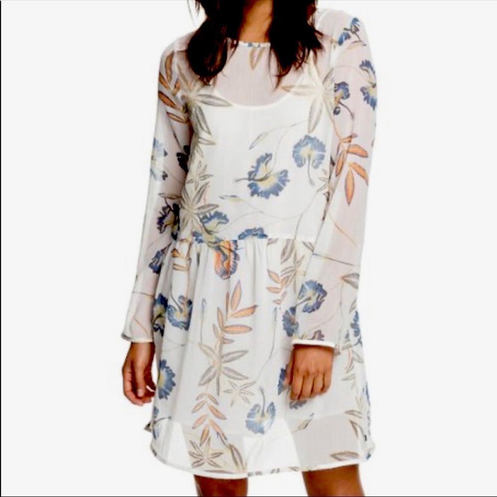 NEW Roxy Dress Size 12 - Picture 2 of 16